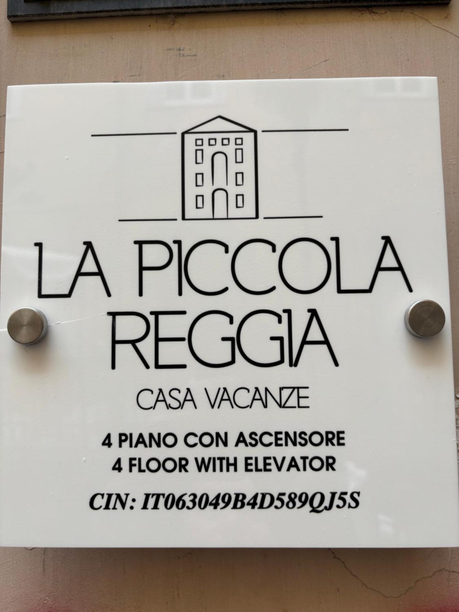 La Piccola Reggia Naples
